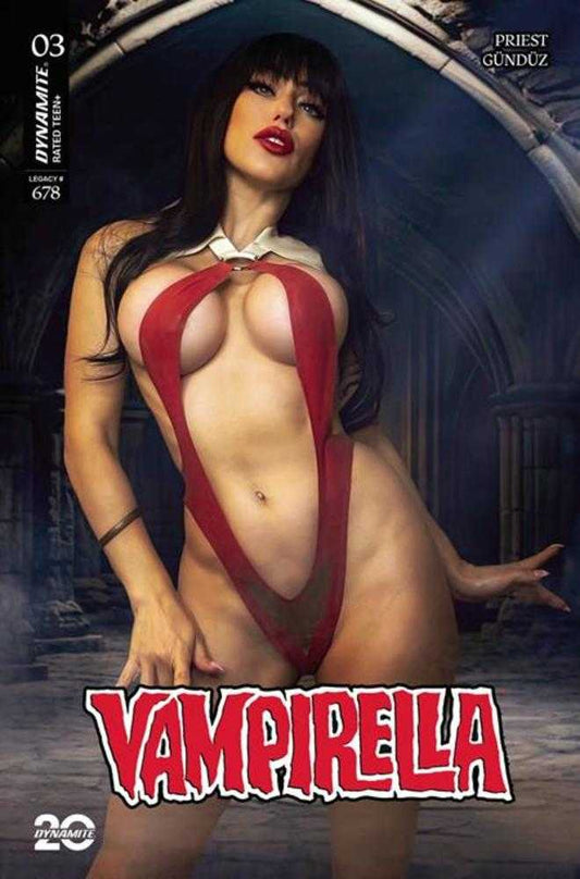 Vampirella (2025) #3 Portada E Variante de cosplay