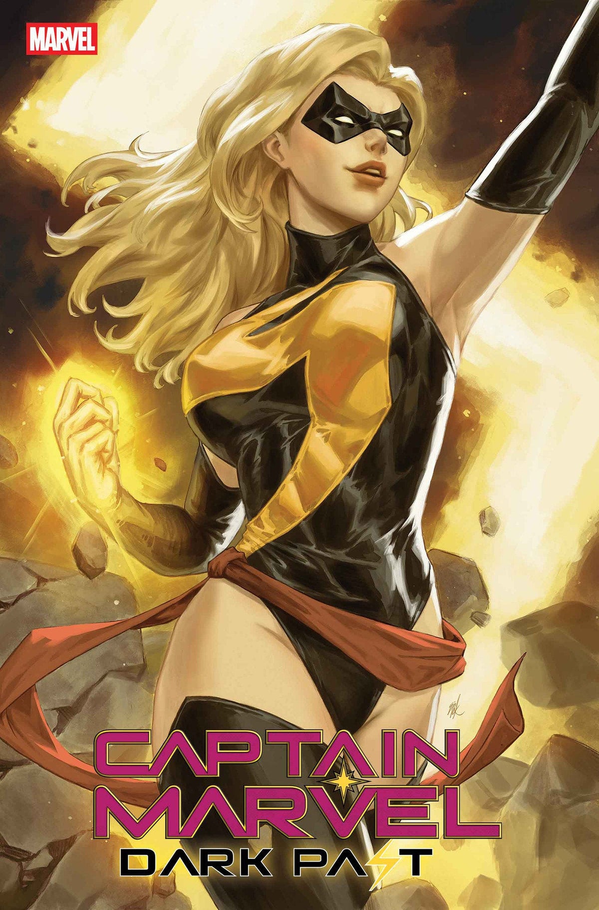 Capitana Marvel: Pasado Oscuro #1 Portada Variantes de Ejikure